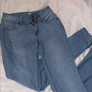 light wash jeans